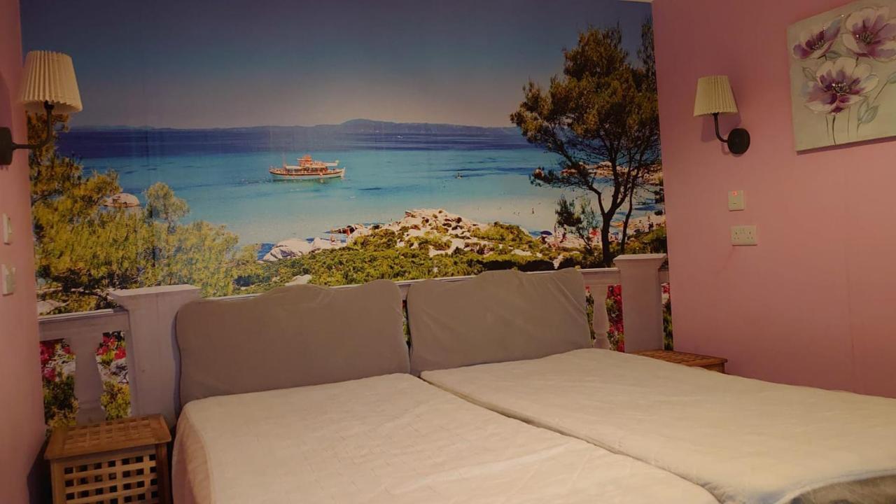 Scotland Paradise Relax Accommodation By Shooting Club Kirriemuir Balintore  ภายนอก รูปภาพ