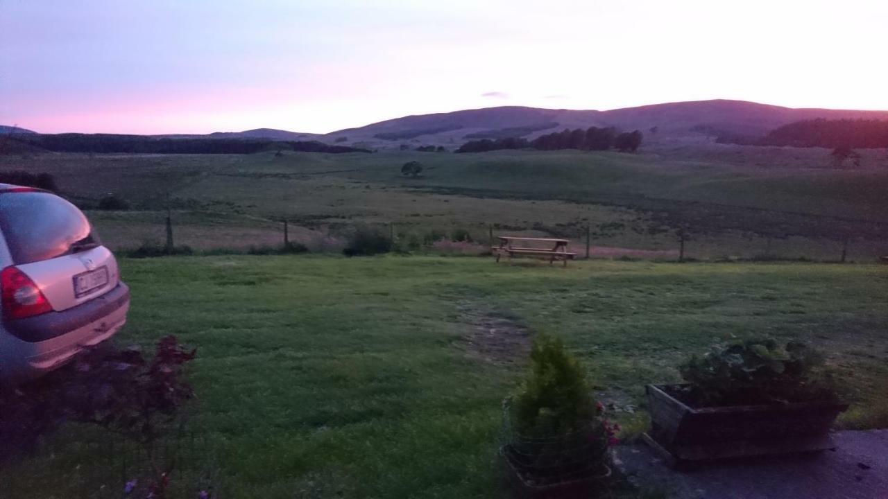 Scotland Paradise Relax Accommodation By Shooting Club Kirriemuir Balintore  ภายนอก รูปภาพ